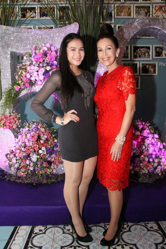 Nhung cap me con xinh nhu hoa cua showbiz Viet-Hinh-9